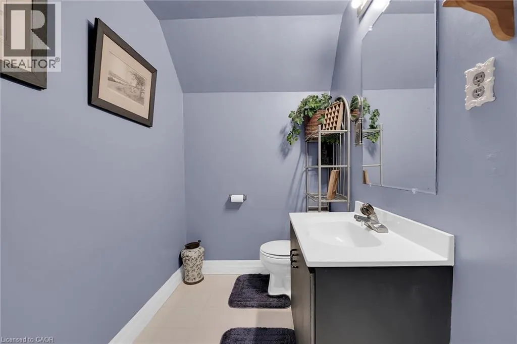 14 SHERRING Street N