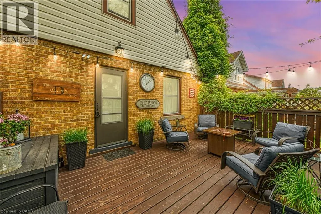 14 SHERRING Street N
