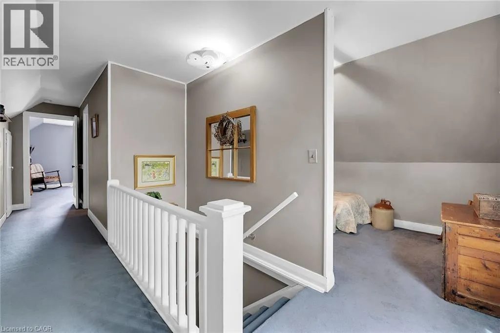 14 SHERRING Street N