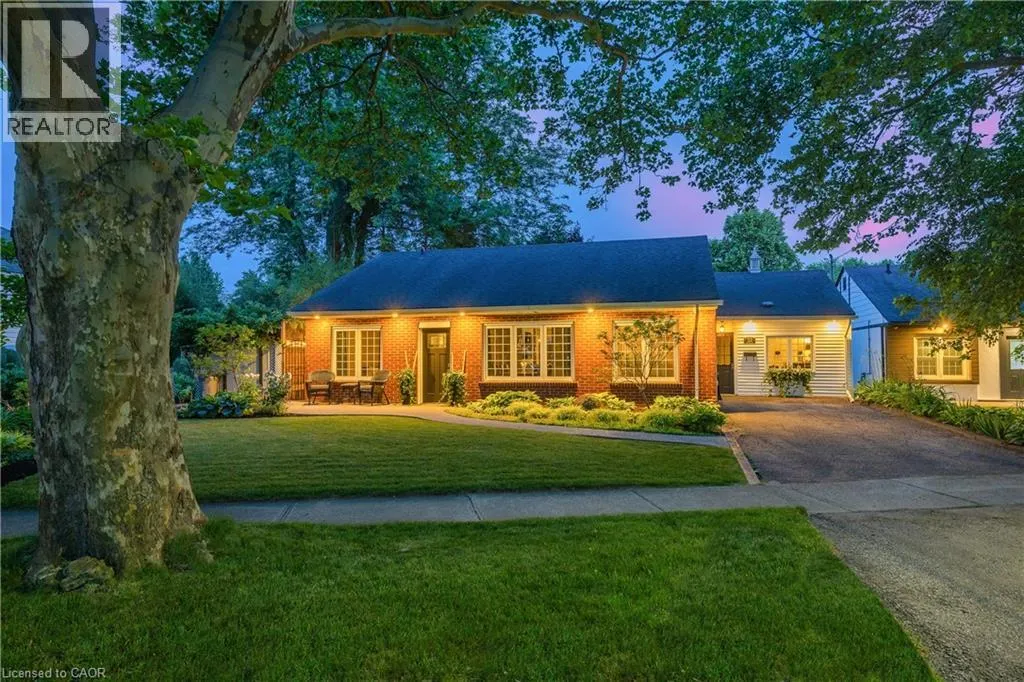 52 BEAMER Avenue