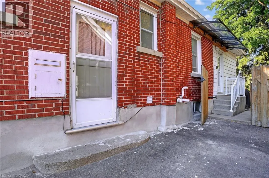 202 BEDFORD Road