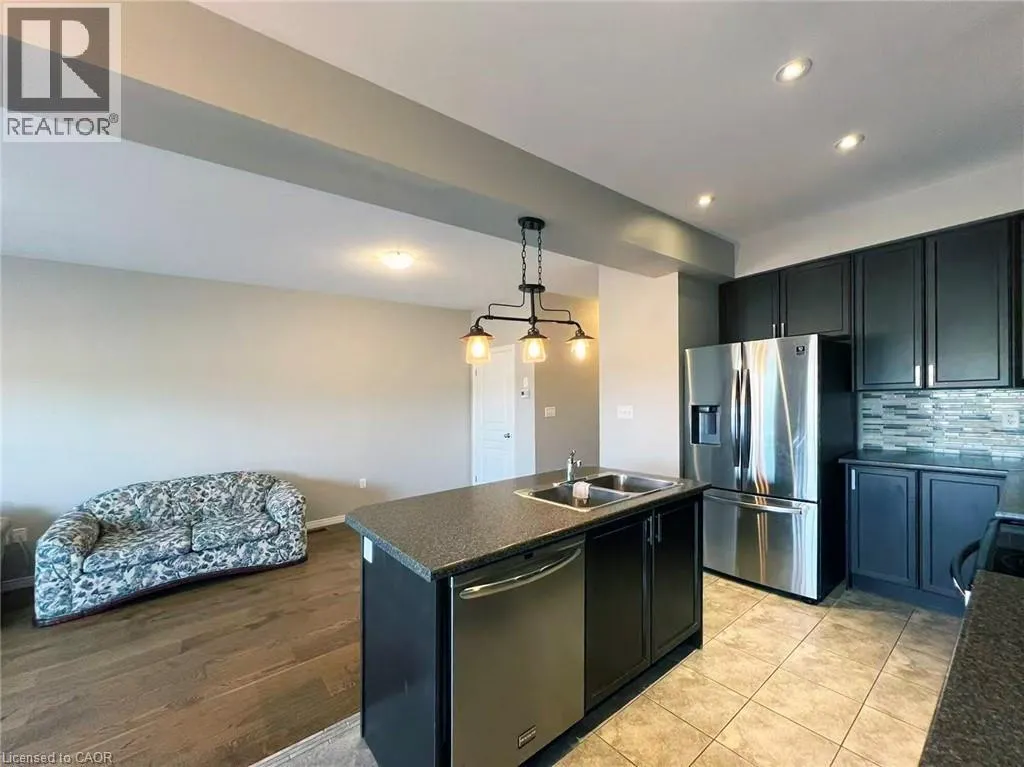 370 STONEHENGE Drive Unit# 12, #12