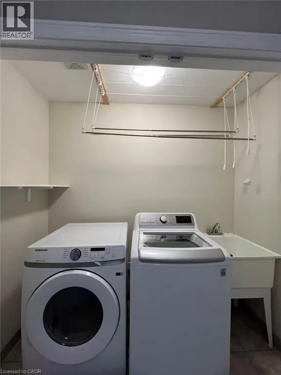 370 STONEHENGE Drive Unit# 12, #12