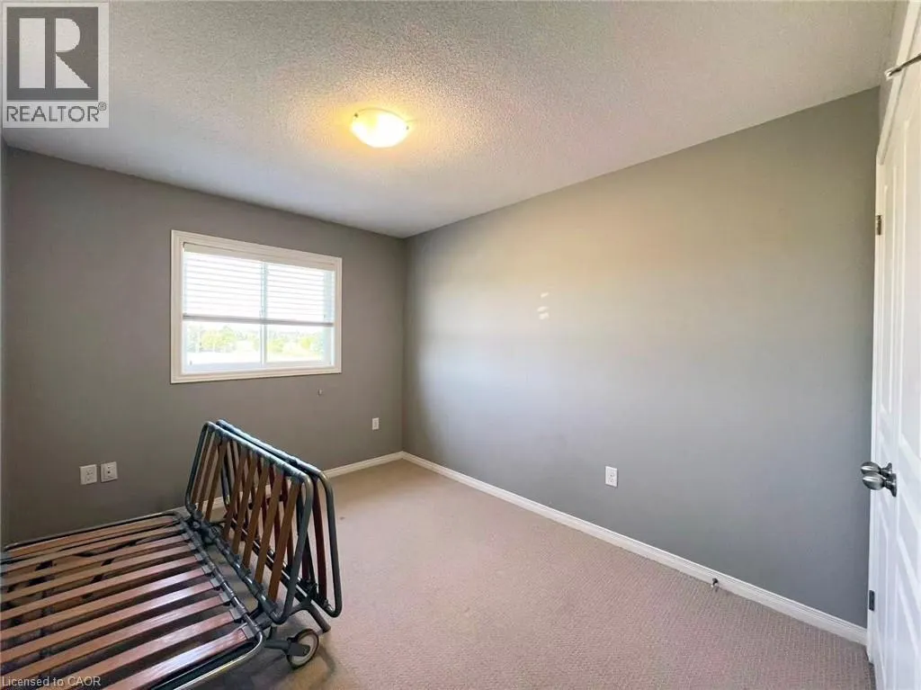 370 STONEHENGE Drive Unit# 12, #12