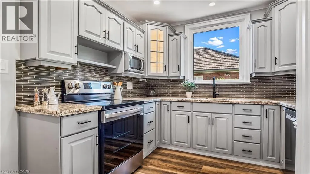 1036 CEDARWOOD Place
