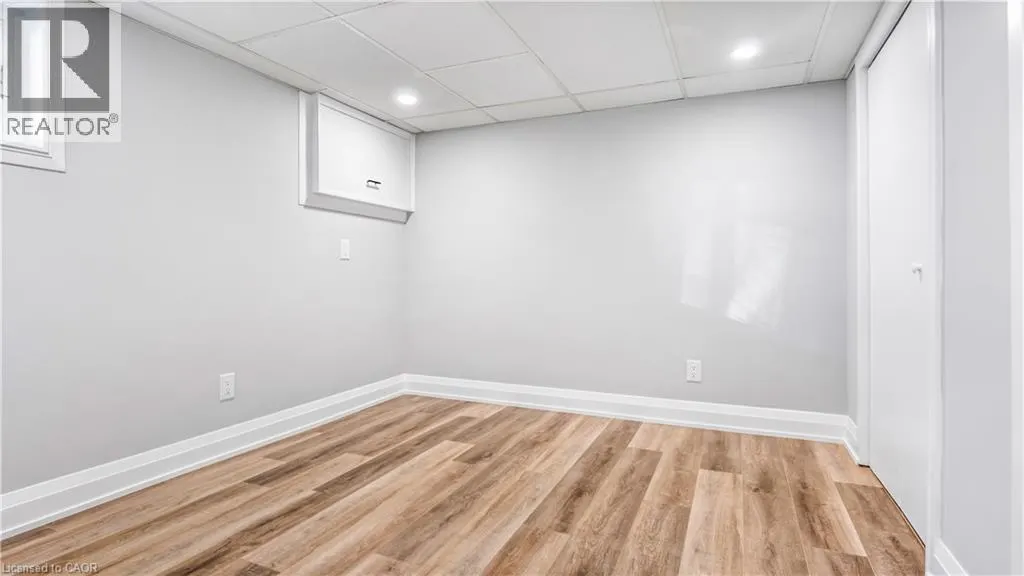 1036 CEDARWOOD Place