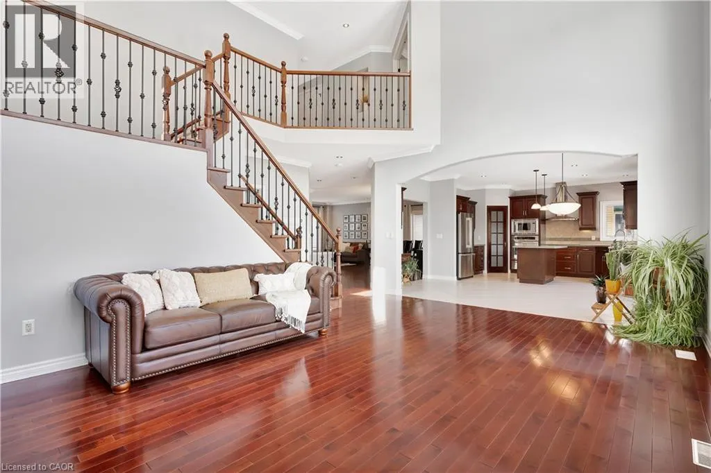 510 FOREST GATE Crescent