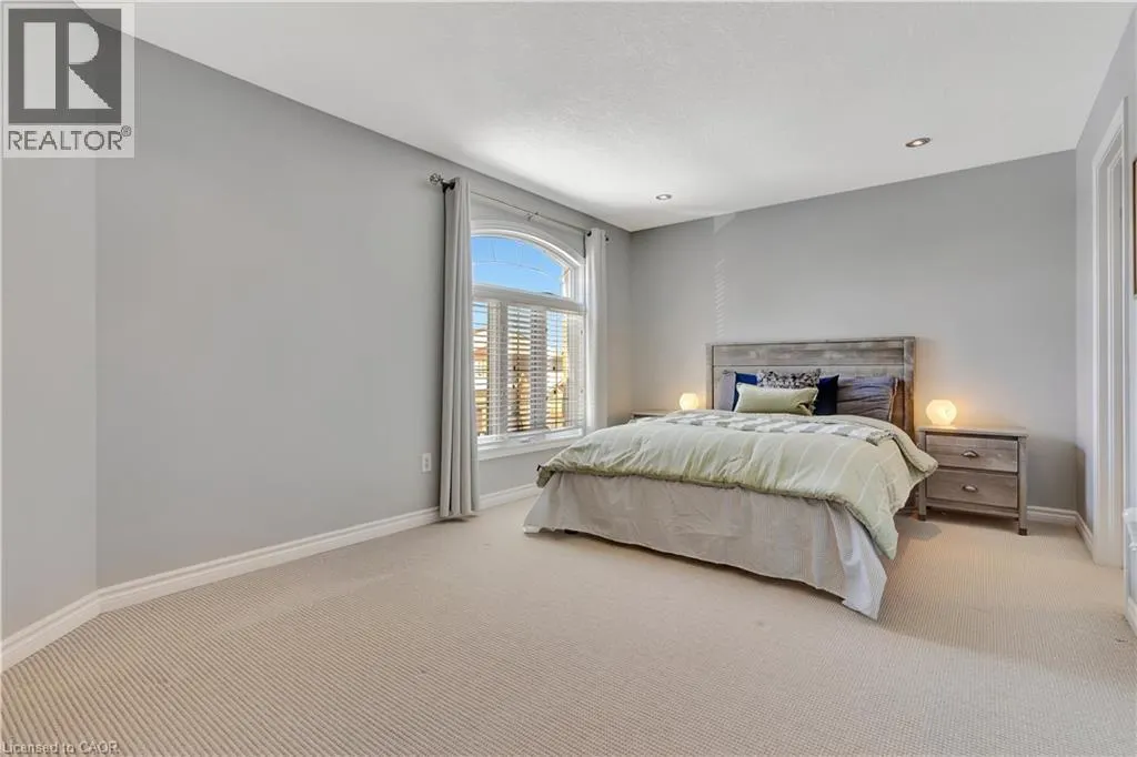 510 FOREST GATE Crescent