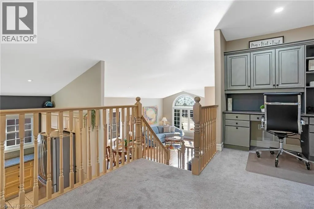 43 MACDONALD Crescent