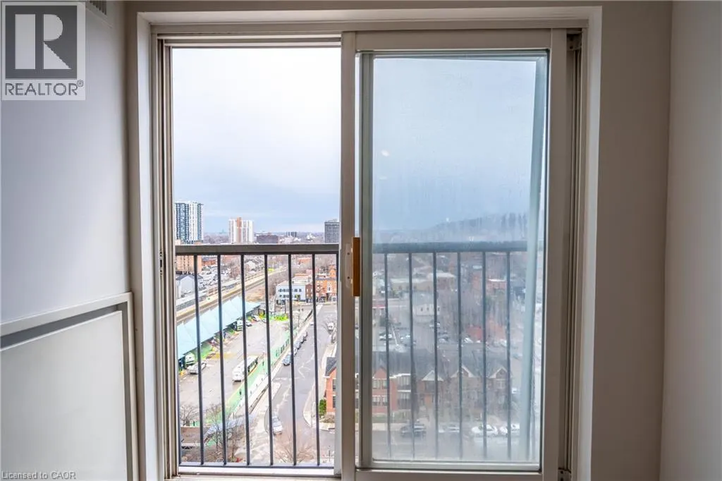 135 JAMES Street S Unit# 1206, #1206