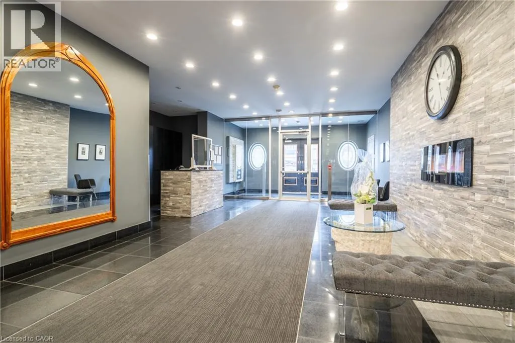 135 JAMES Street S Unit# 1206, #1206