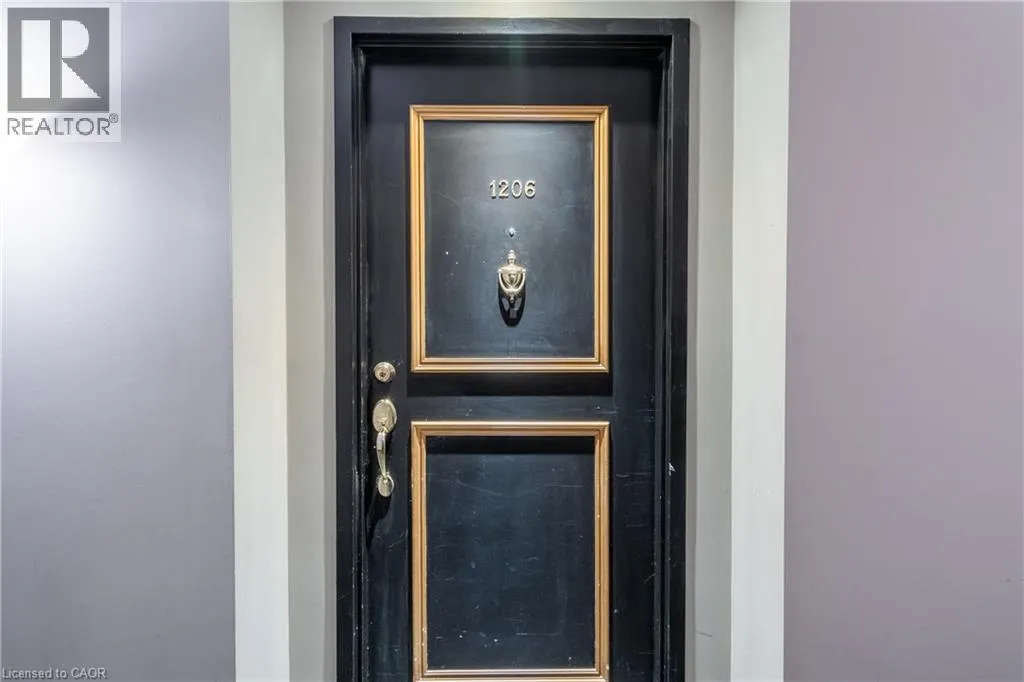 135 JAMES Street S Unit# 1206, #1206