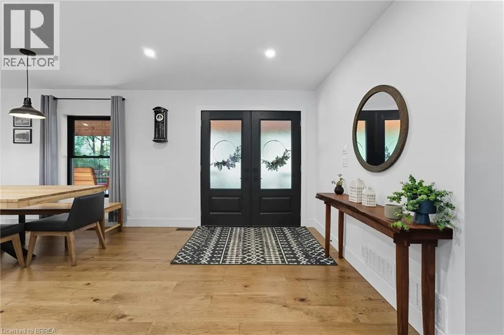 115 LAKESHORE Road