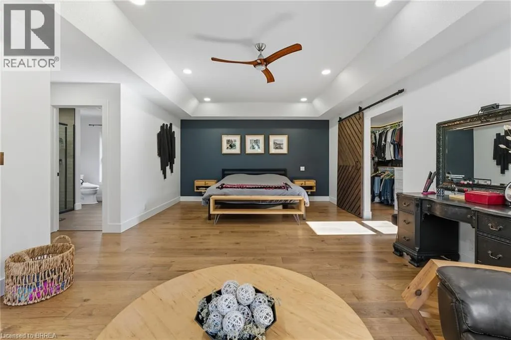 115 LAKESHORE Road