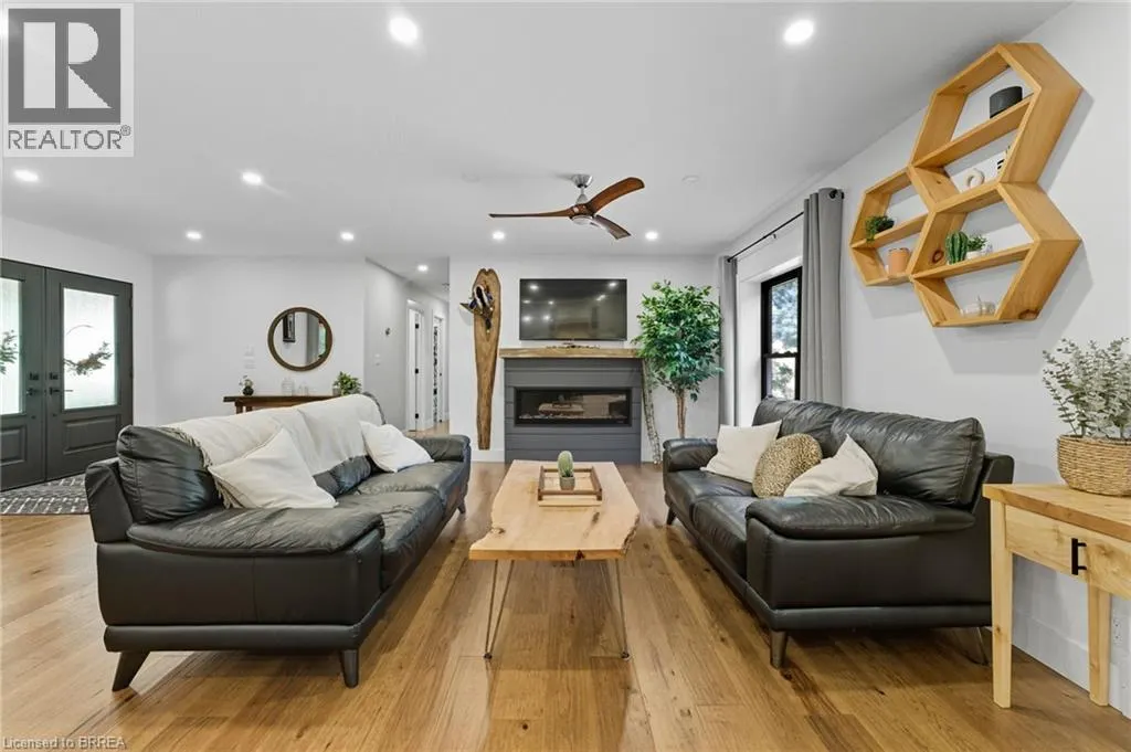 115 LAKESHORE Road