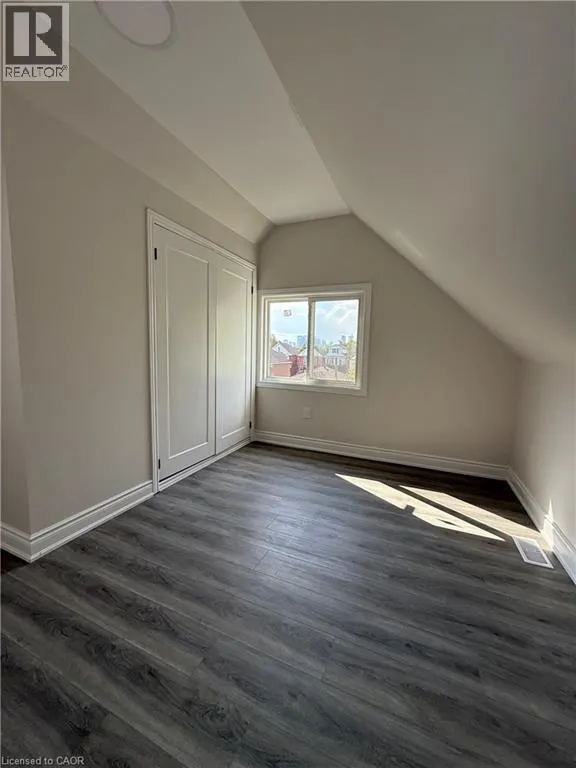 187 STIRTON Street Unit# Upper&Attic