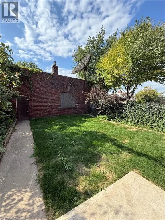 187 STIRTON Street Unit# Upper&Attic