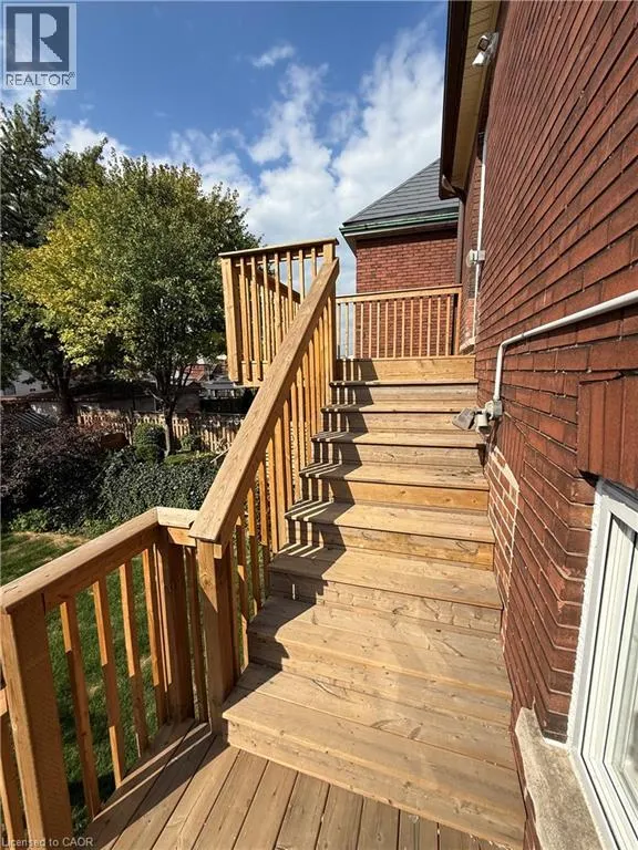 187 STIRTON Street Unit# Upper&Attic