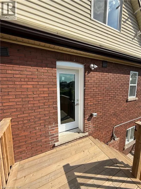 187 STIRTON Street Unit# Upper&Attic