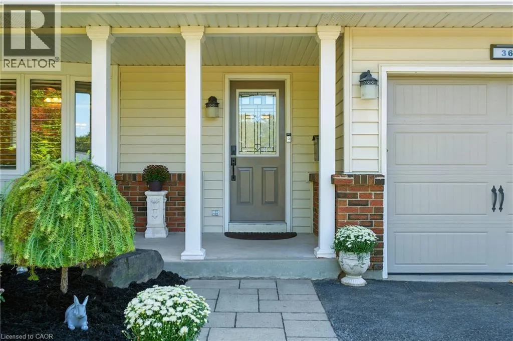 36 HARBOUR HEIGHTS Lane
