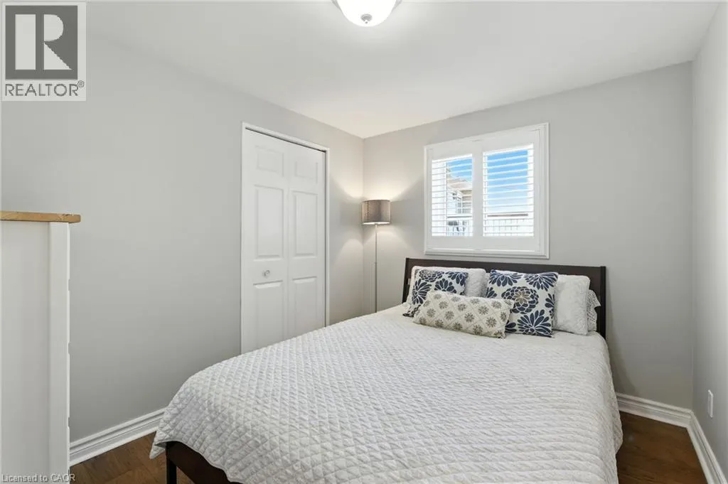36 HARBOUR HEIGHTS Lane