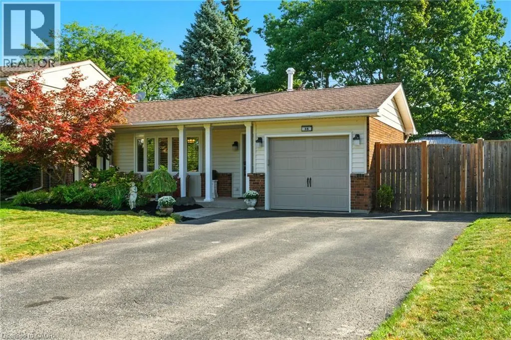 36 HARBOUR HEIGHTS Lane