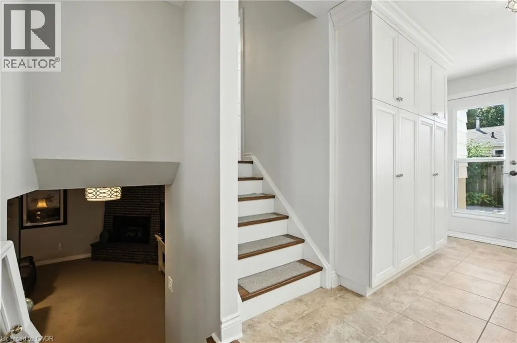 36 HARBOUR HEIGHTS Lane
