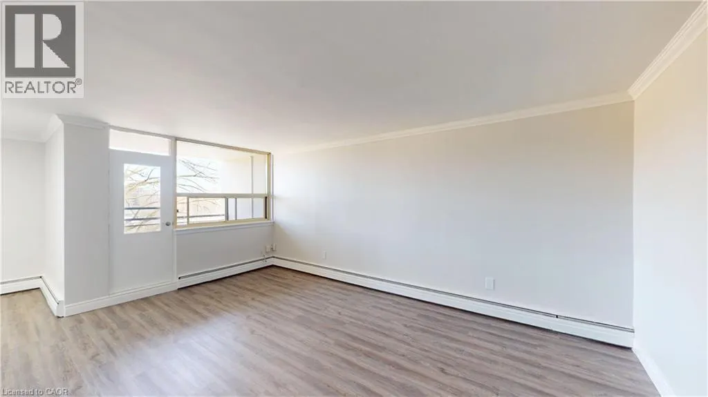 3189 KING Street E Unit# 711, #711