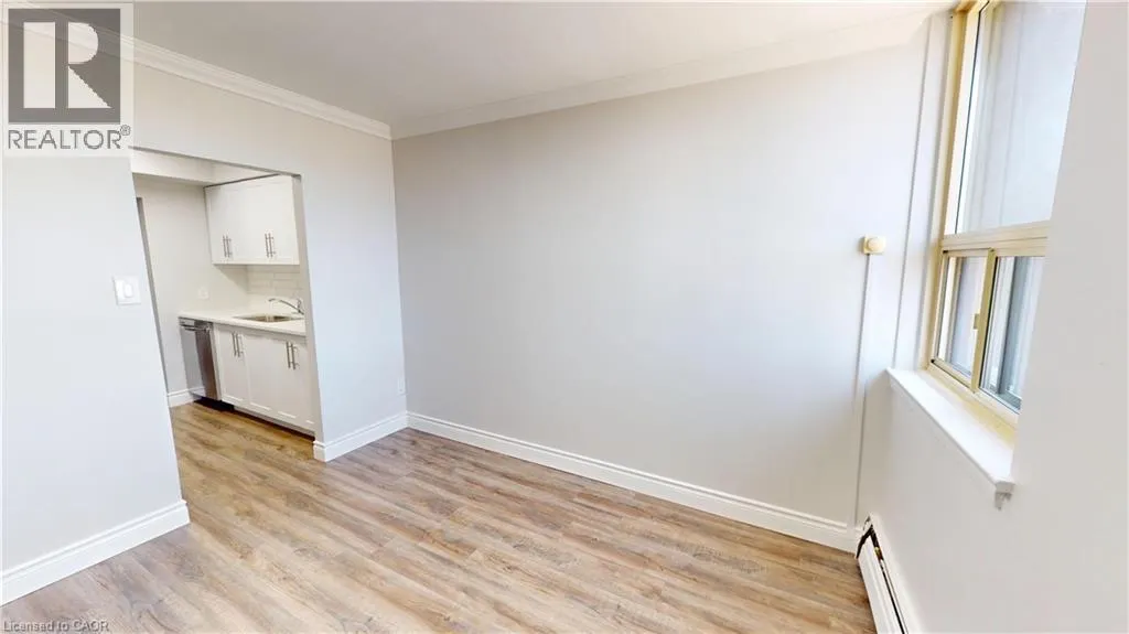 3189 KING Street E Unit# 711, #711