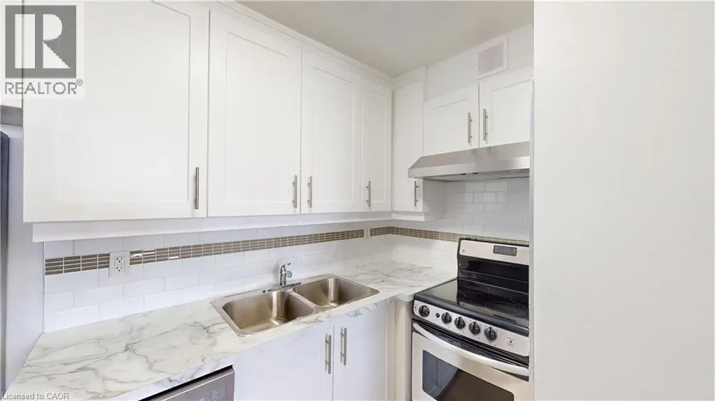 221 QUEEN Street S Unit# 1709, #1709