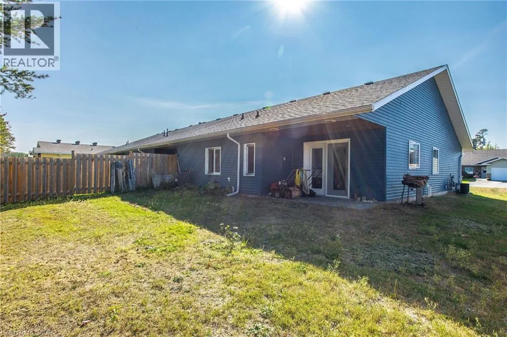 18 YUSKO Crescent