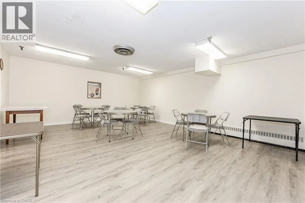 65 WESTMOUNT Road N Unit# 801, #801