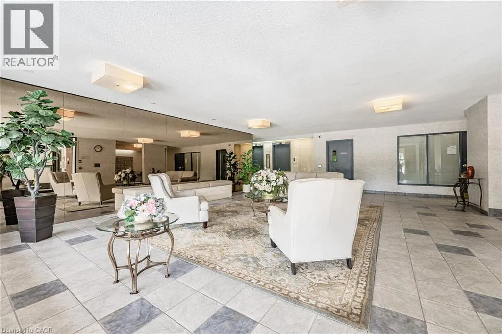 65 WESTMOUNT Road N Unit# 801, #801
