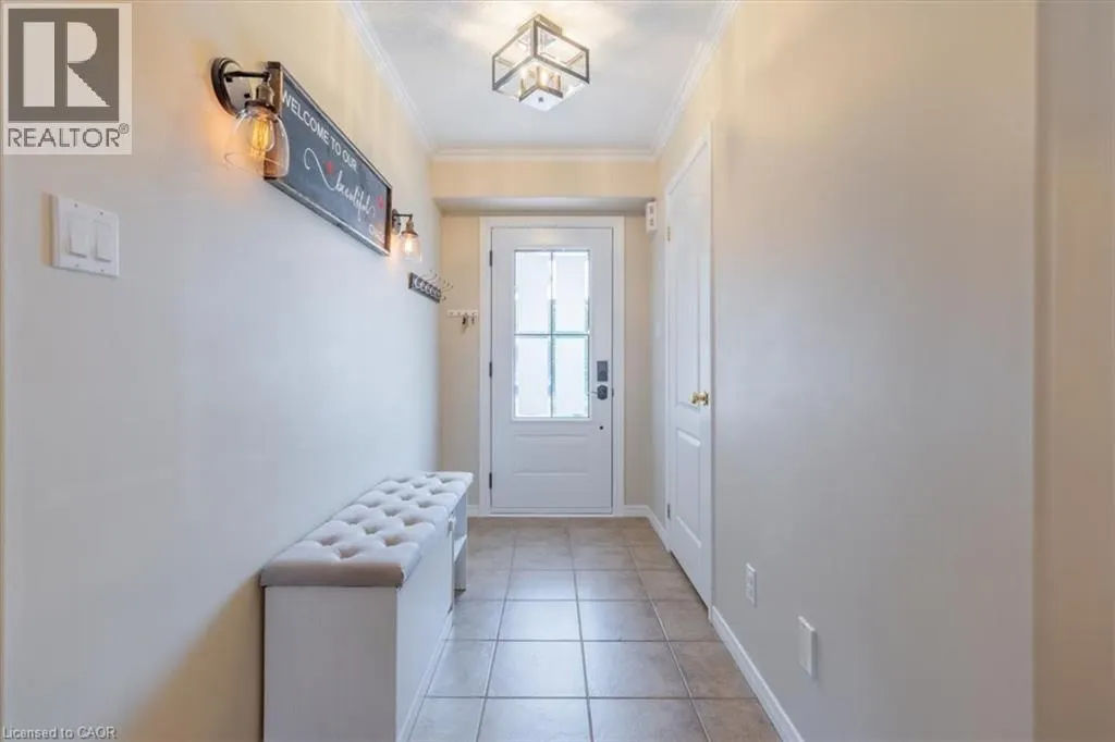 4 RUTHVEN Crescent