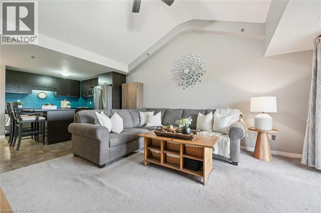 345 FISHER MILLS Road Unit# 305, #305