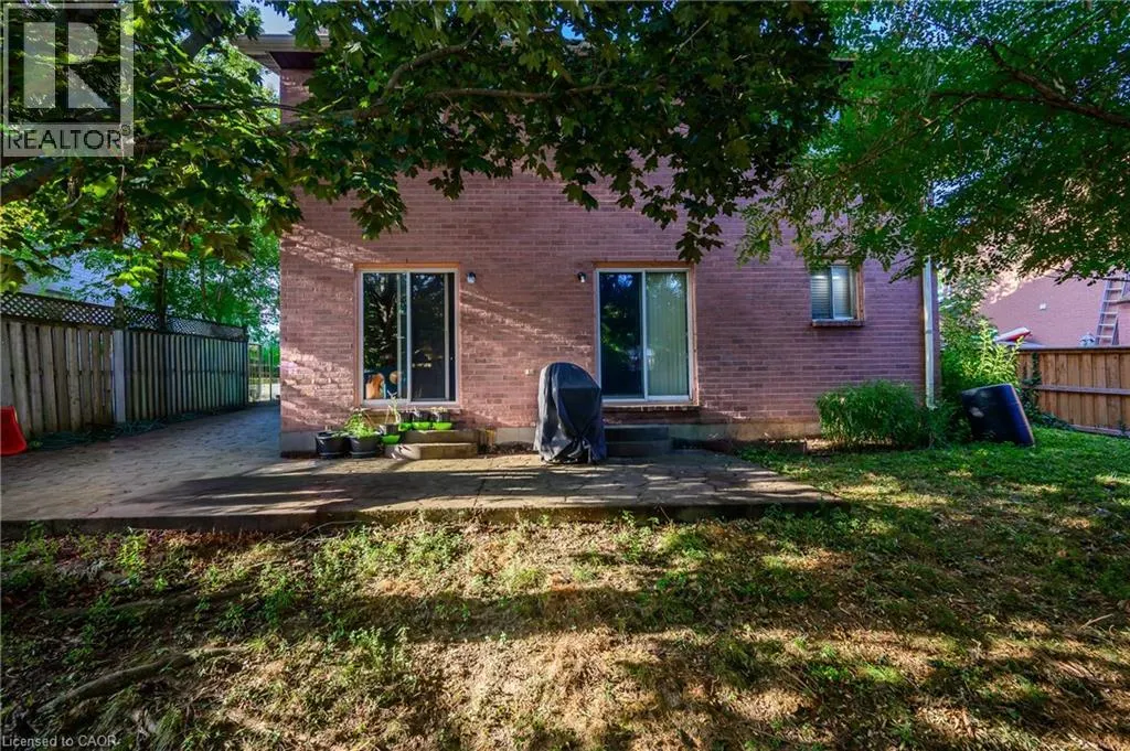 10 JEANETTE Avenue