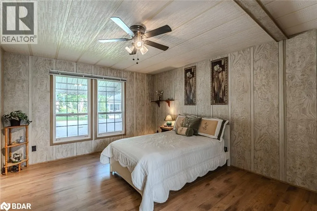 15 RIVERVIEW Circle