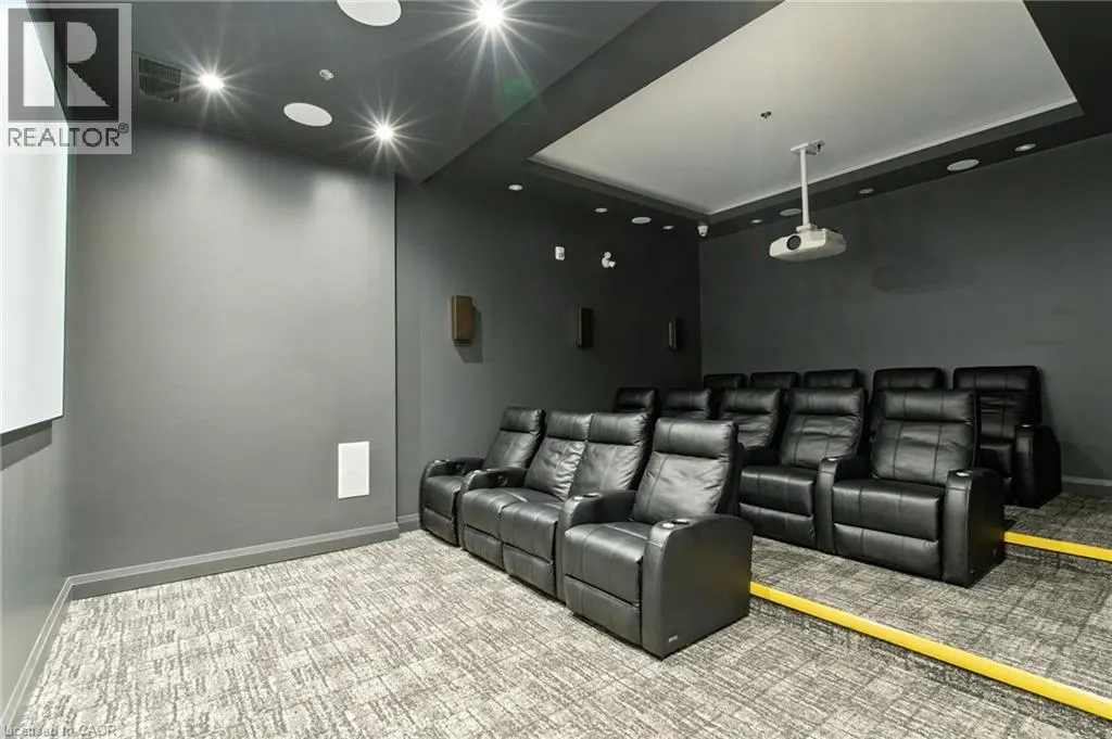 1 REDFERN Avenue Unit# 304, #304
