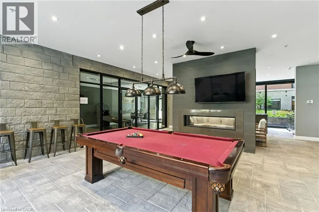 1 REDFERN Avenue Unit# 304, #304