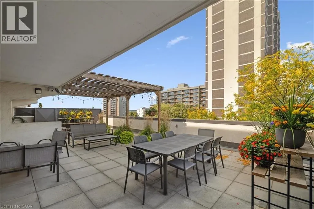 165 BOLD Street Unit# 304, #304