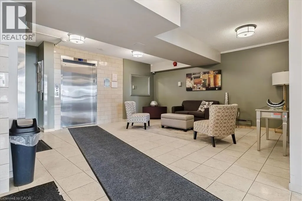 165 BOLD Street Unit# 304, #304