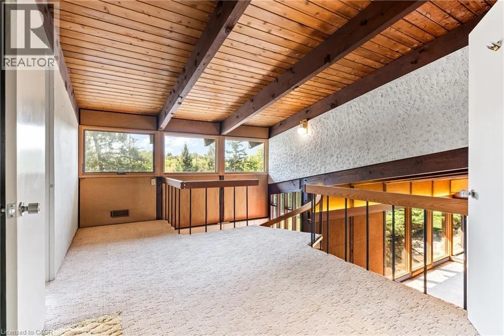 121 GRAND HILL Drive