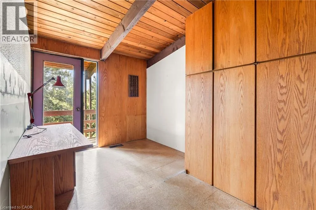 121 GRAND HILL Drive