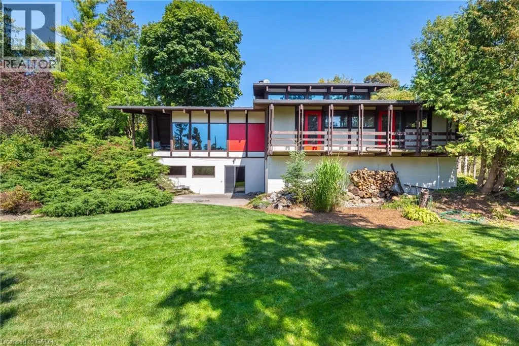 121 GRAND HILL Drive