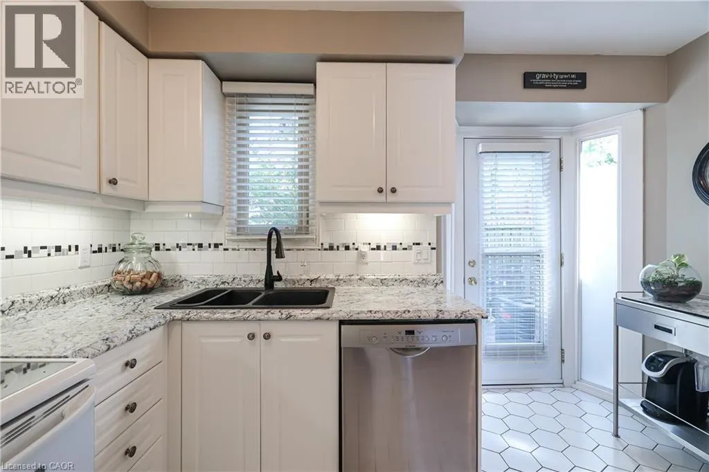895 MAPLE Avenue Unit# 132, #132
