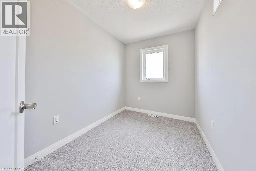 53 AQUARIUS Crescent