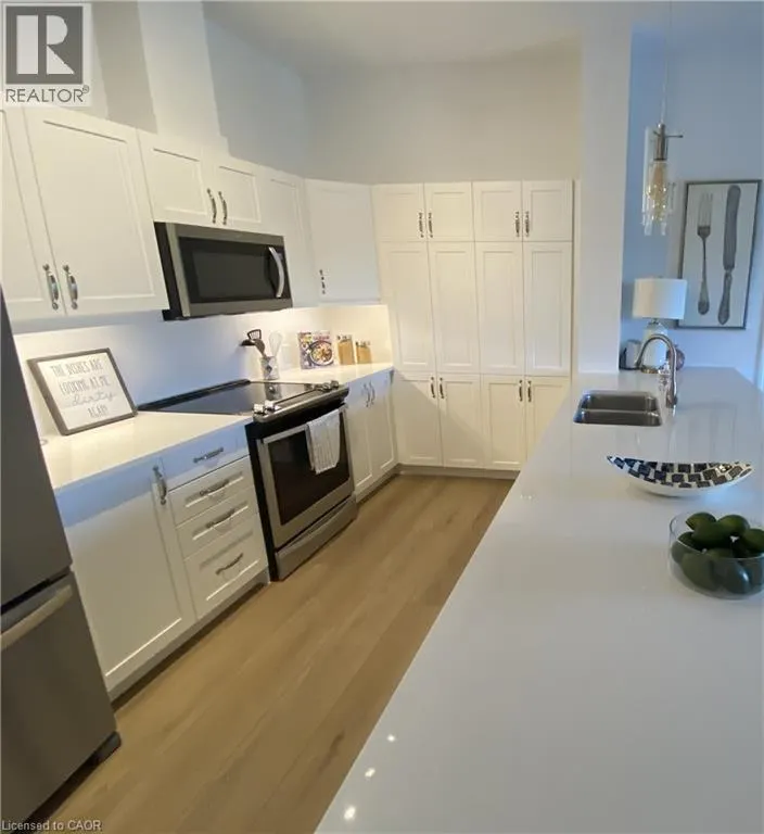 39 SISTER VARGA Terrace Unit# 403, #403
