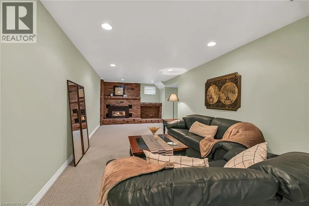1560 KERN'S Road Unit# 7, #7