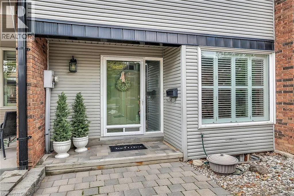 1560 KERN'S Road Unit# 7, #7
