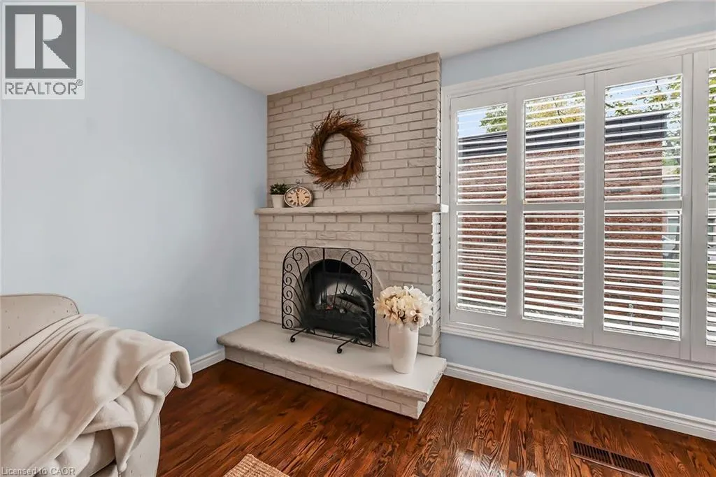 1560 KERN'S Road Unit# 7, #7